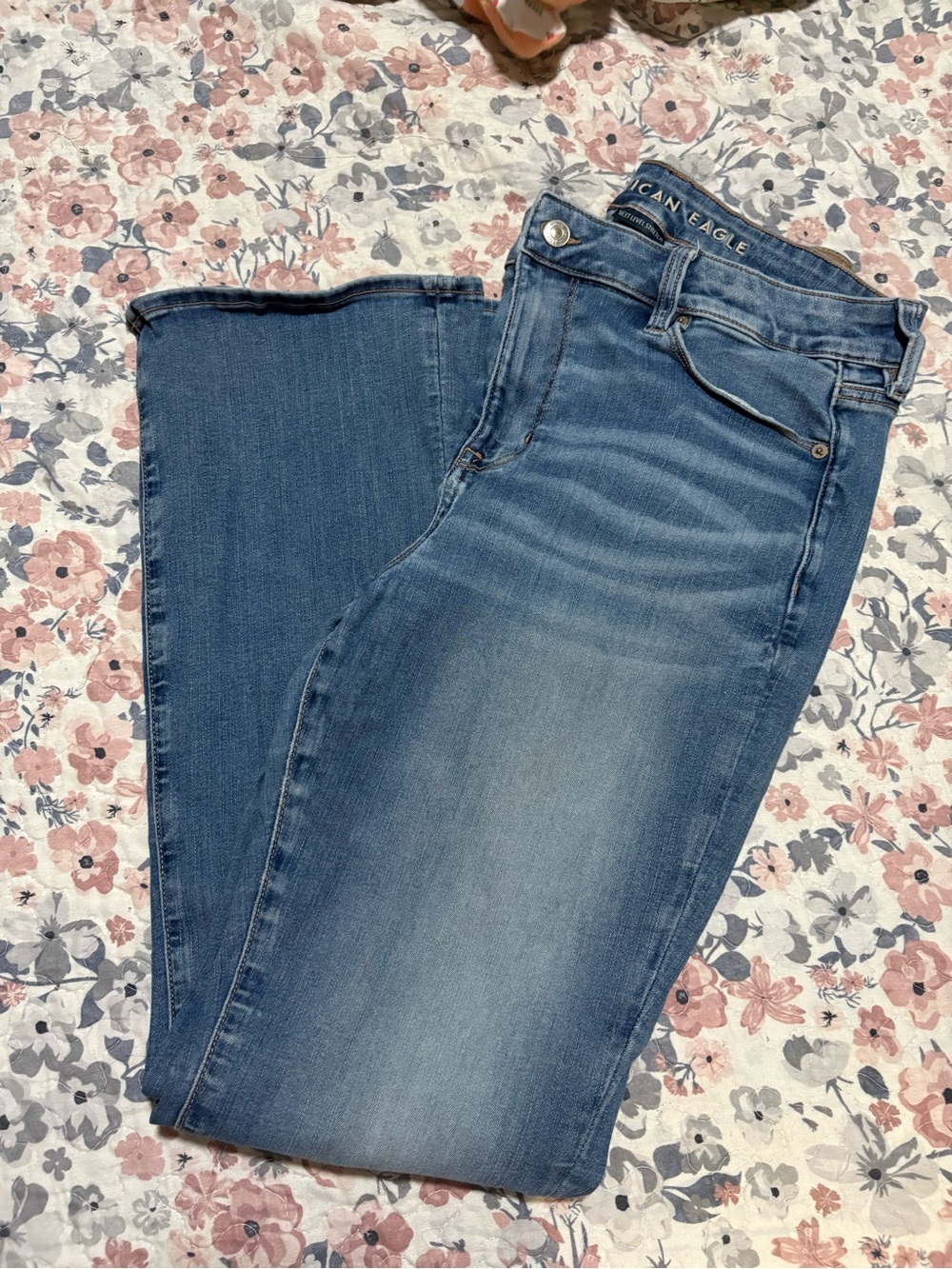 American Eagle Outfitters Women's Medium Blue Bootcut Jeans